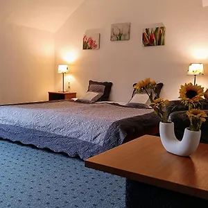 2* Hotel Waldhotel Unterbach