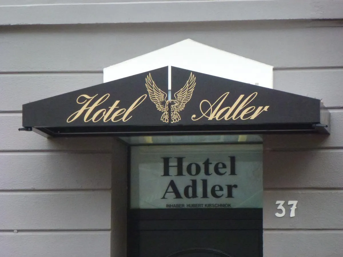 דיסלדורף Hotel Adler